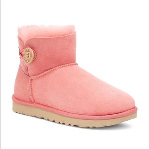 NEW UGG Mini Bailey Button II Genuine Shearling Boot Pink Blossom